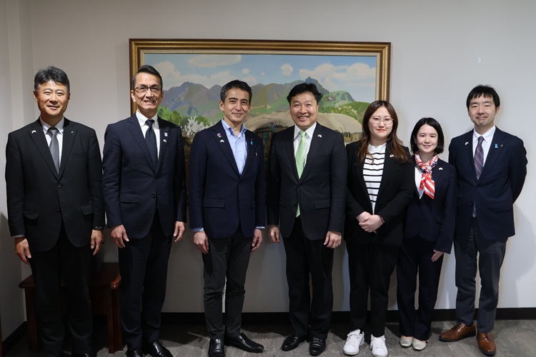 가나가와현 문화스포츠관광국장 일행 면담(4.3)